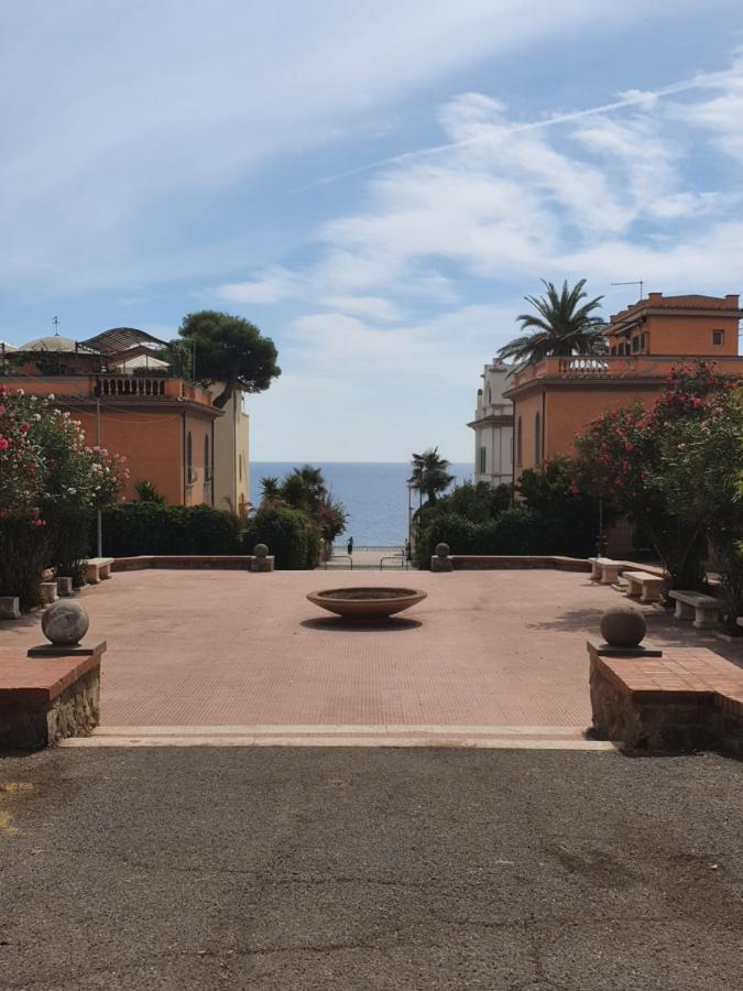 Suite LA MARINELLA località Caccia Riserva Santa Marinella Exterior foto