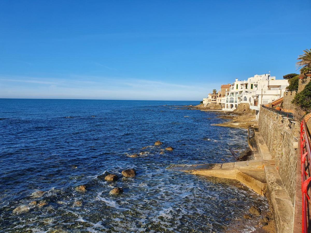 Suite LA MARINELLA località Caccia Riserva Santa Marinella Exterior foto